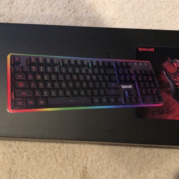 NWT unopened Redragon gaming essentials Keyboard/Mouse/Mousepad - Picture 2 of 16